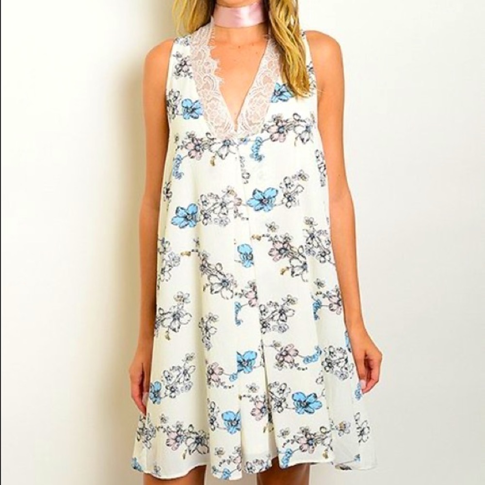 Bow and Arrow Floral Lace Deep V-Neck Sleeveless Boho Cottegecore Dress Small